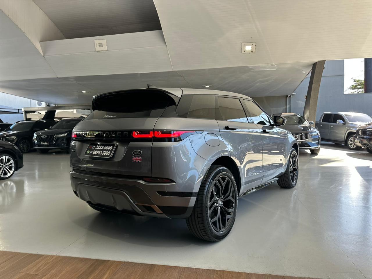 LAND ROVER Range Rover Evoque 2.0 4P FLEX P250 R-DYNAMIC SE AWD AUTOMÁTICO