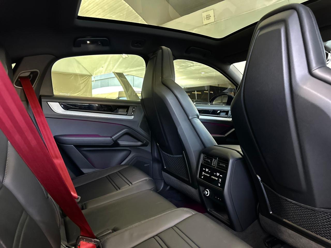PORSCHE Cayenne 3.0 V6 32V 4P S COUPÉ E-HYBRID AWD AUTOMÁTICO TIPTRONIC