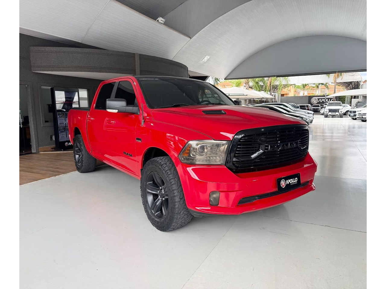 RAM Classic 5.7 V8 32V 4P HEMI LARAMIE AUTOMÁTICO