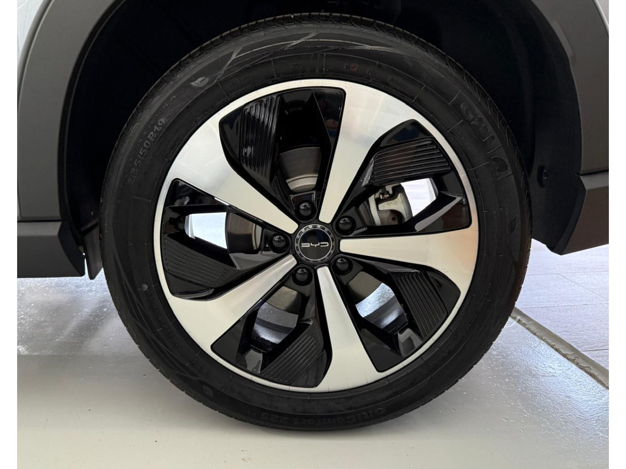 BYD Song Plus 1.5 16V 4P DM-I HÍBRIDO AUTOMÁTICO