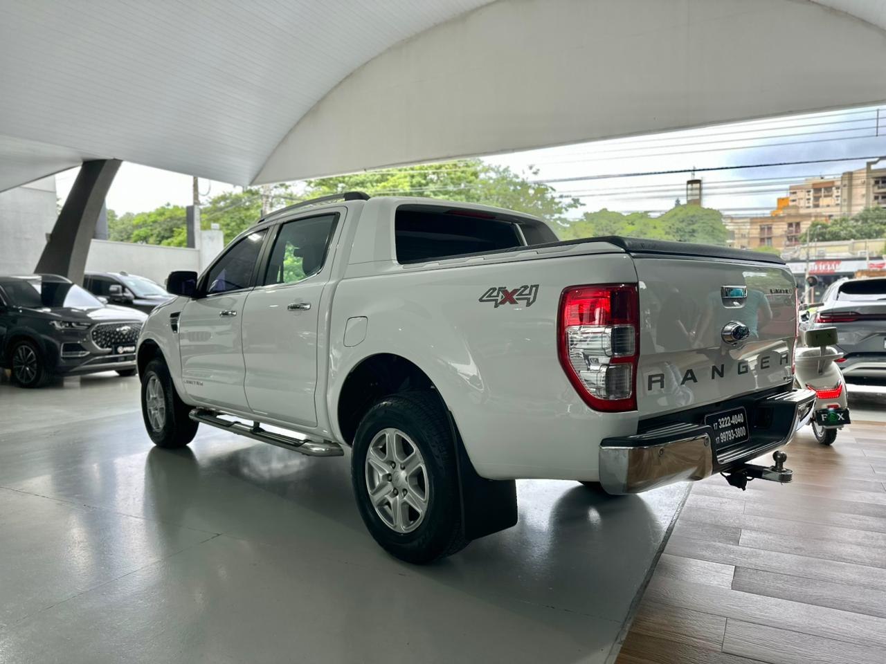 FORD Ranger 3.2 20V CABINE DUPLA 4X4 LIMITED TURBO DIESEL AUTOMÁTICO