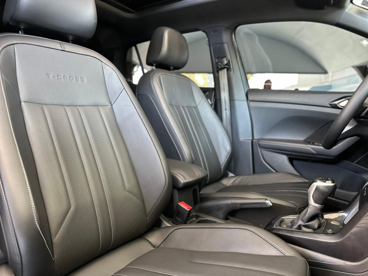 VOLKSWAGEN T-Cross 1.4 4P 250 TSI FLEX HIGHLINE AUTOMÁTICO
