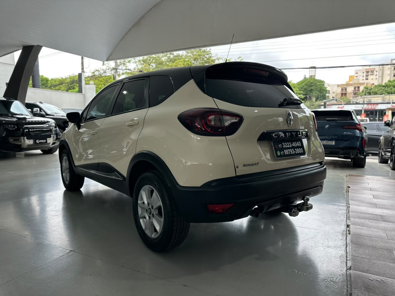 RENAULT Captur 1.6 16V 4P FLEX SCE LIFE X-TRONIC CVT