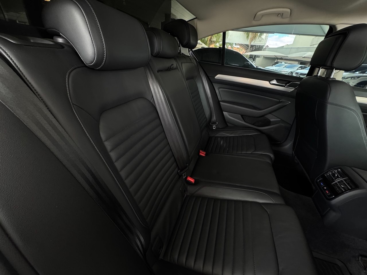 VOLKSWAGEN Passat 2.0 16V 4P TSI TURBO BLUEMOTION HIGHLINE AUTOMÁTICO DSG