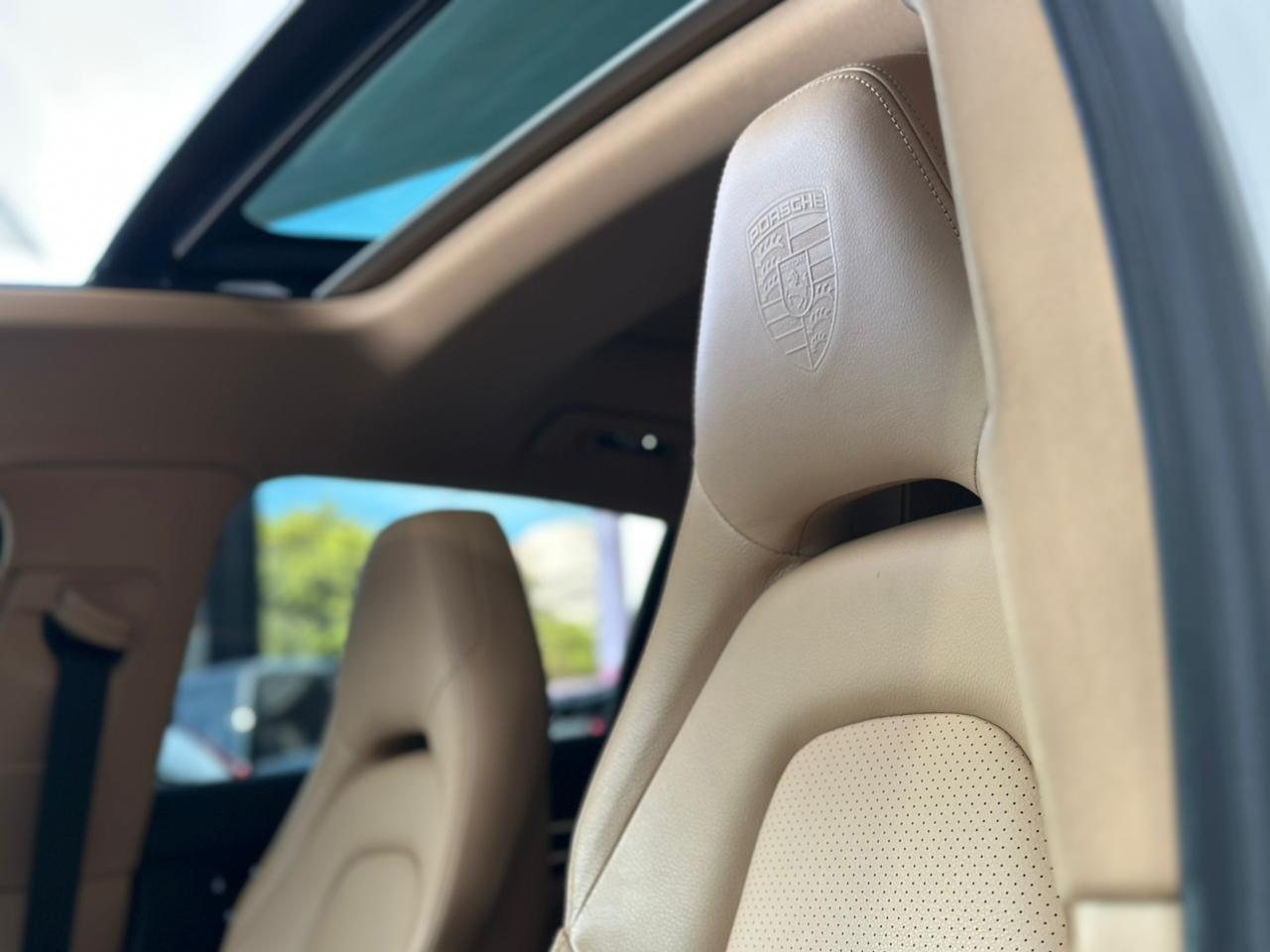 PORSCHE Panamera 2.9 V6 24V 4P FLEX PLATINUM EDITION 4 E-HYBRID 4X4 TURBO PDK AUTOMÁTICO