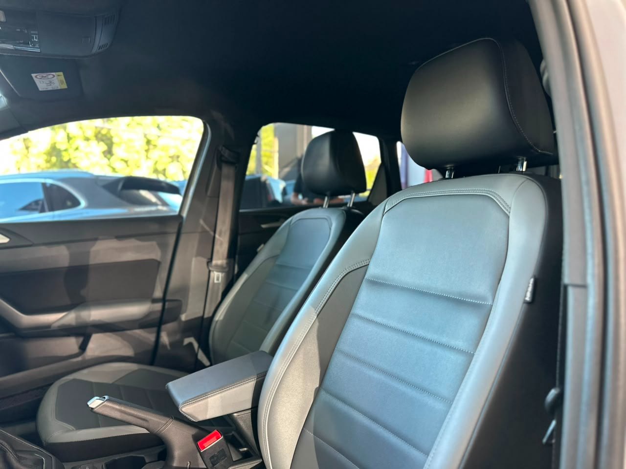 VOLKSWAGEN Nivus 1.0 4P FLEX 200 TSI HIGHLINE TURBO AUTOMÁTICO