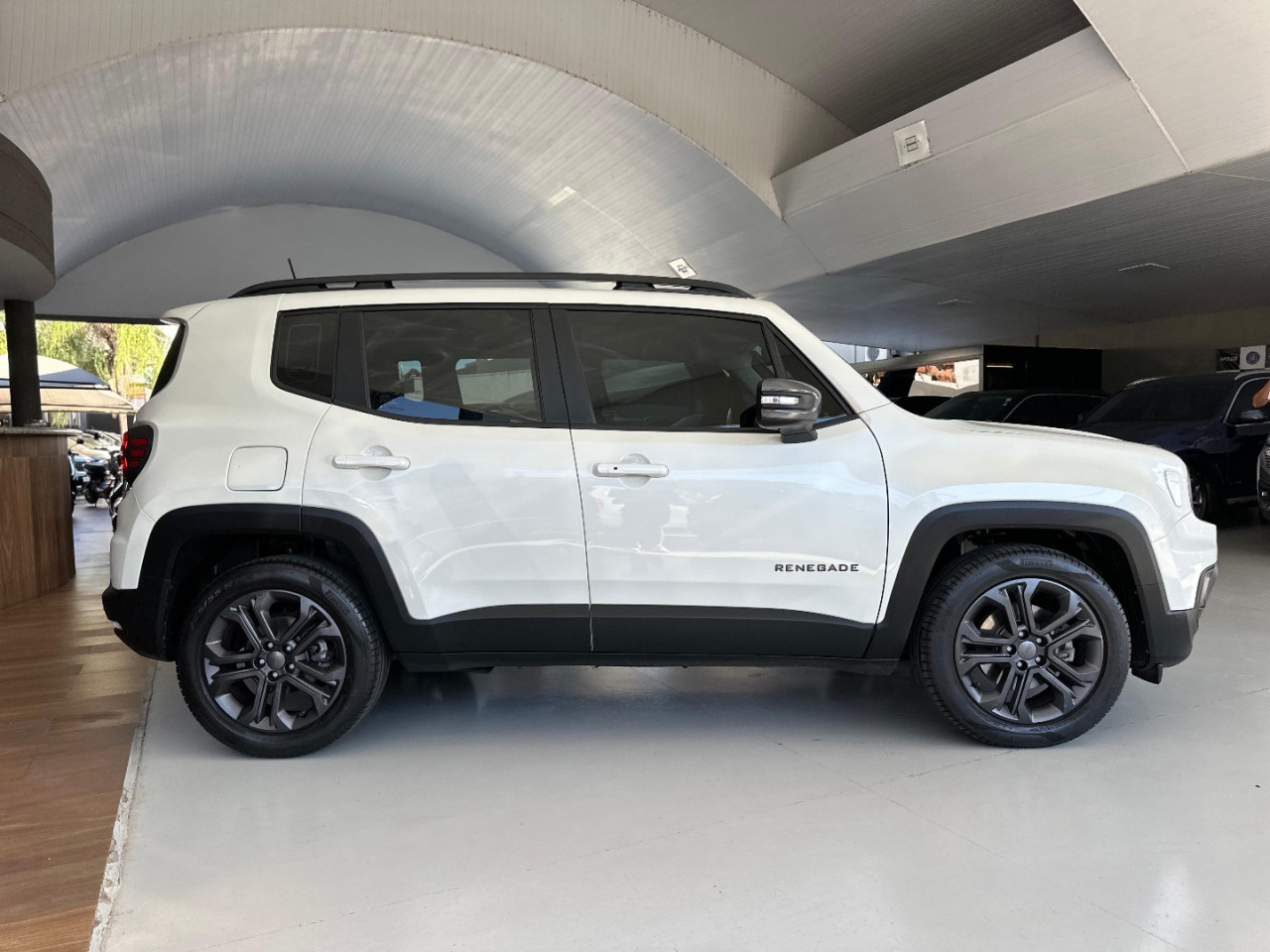 JEEP Renegade 1.3 16V 4P FLEX T270 LONGITUDE TURBO AUTOMÁTICO