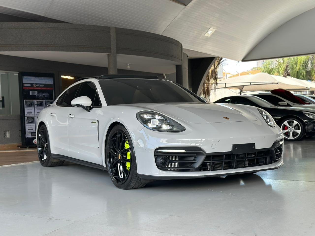 PORSCHE Panamera 2.9 V6 24V 4P FLEX PLATINUM EDITION 4 E-HYBRID 4X4 TURBO PDK AUTOMÁTICO