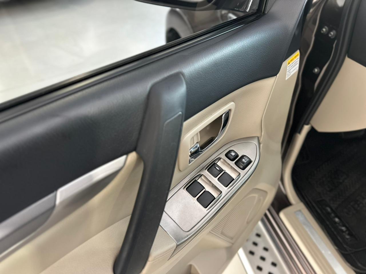 MITSUBISHI Pajero Full 3.8 V6 24V 4P HPE 4X4 AUTOMÁTICO