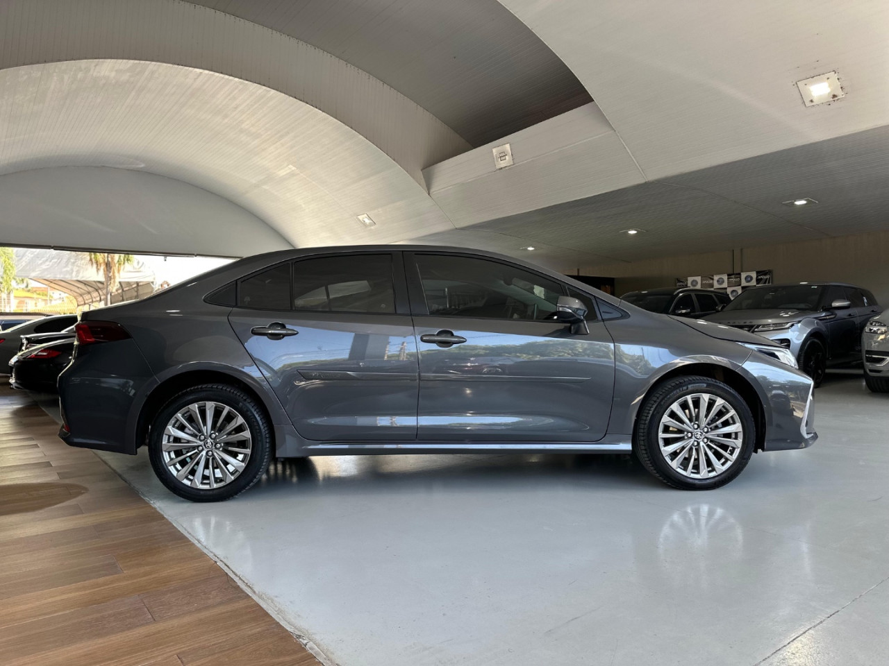 TOYOTA Corolla 2.0 16V 4P FLEX XEI DIRECT SHIFT AUTOMÁTICO CVT