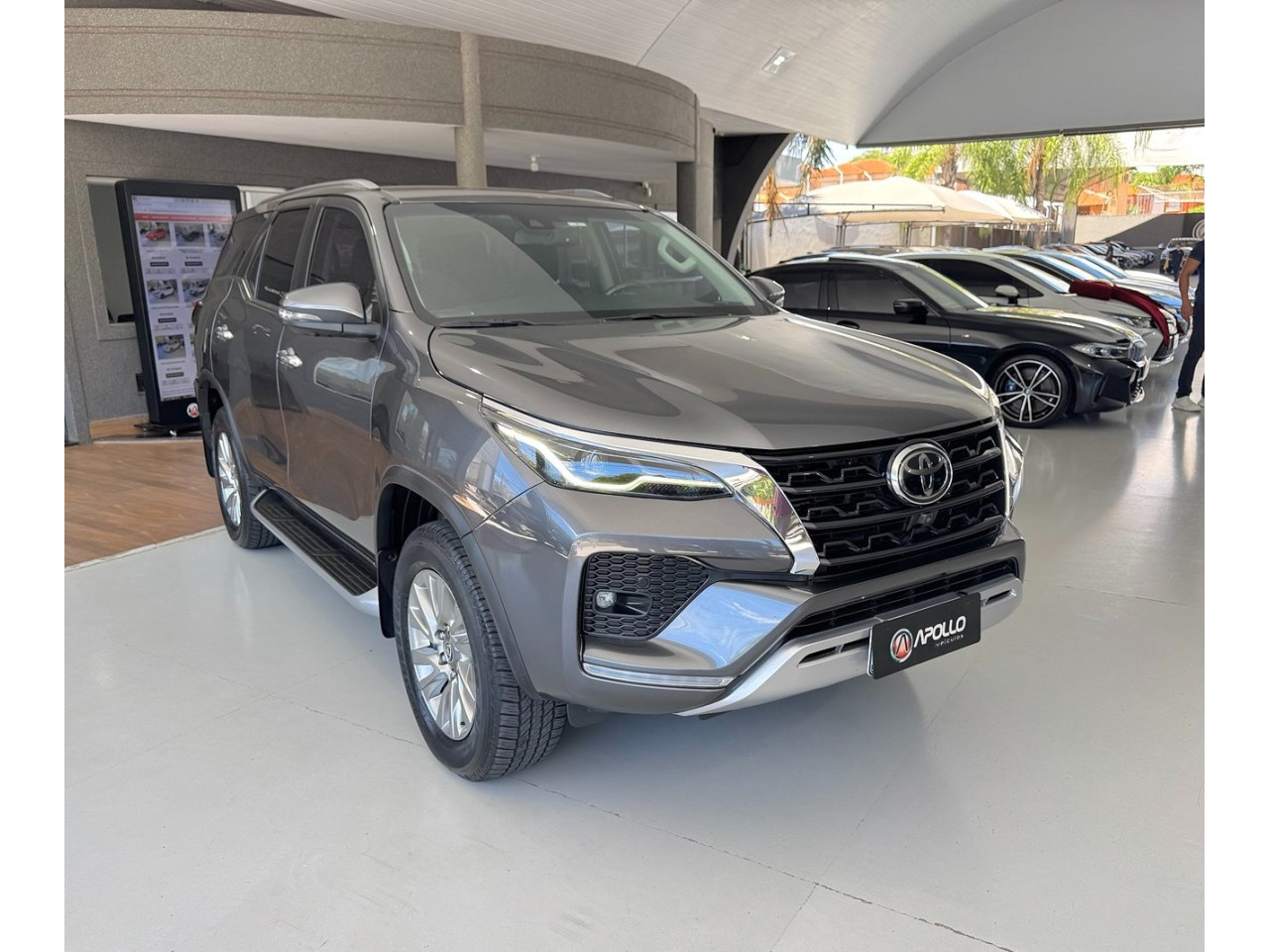 TOYOTA Hilux SW4 2.8 16V 4P SRX 4X4 7 LUGARES TURBO DIESEL AUTOMÁTICO