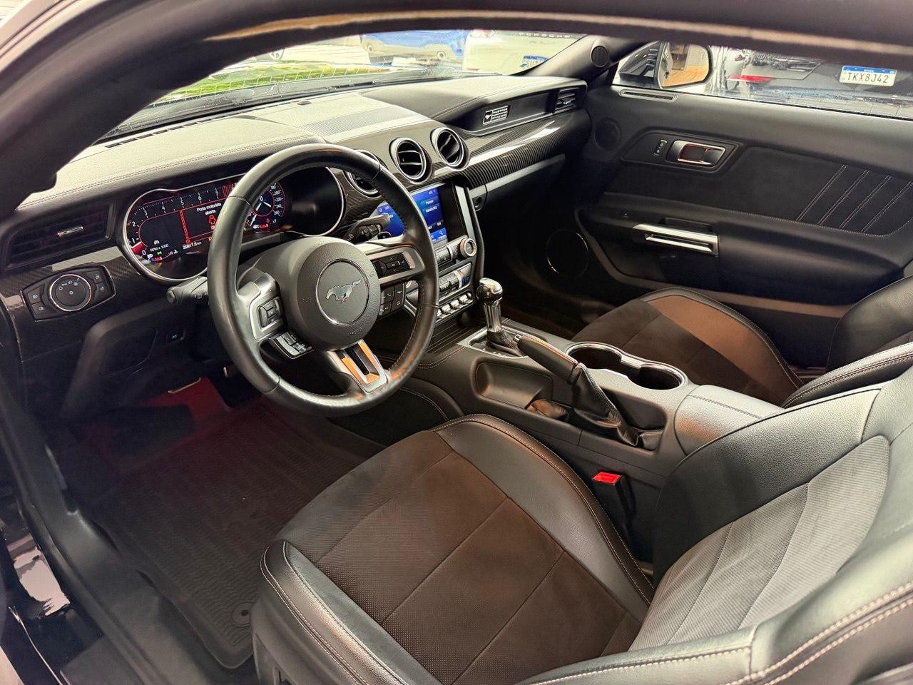 FORD Mustang 5.0 V8 24V GT PREMIUM COUPÉ