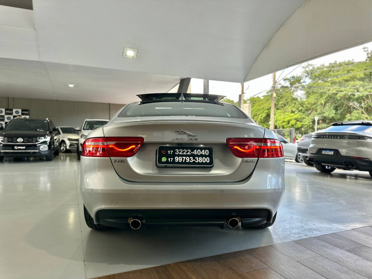 JAGUAR XE 2.0 16V 4P SI4 R-SPORT TURBO AUTOMÁTICO