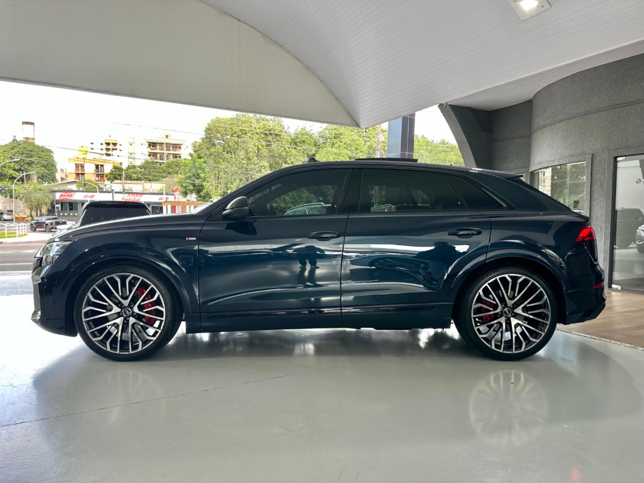 AUDI Q8 3.0 V6 24V 4P TFSI PERFORMANCE BLACK QUATTRO AUTOMÁTICO TIPTRONIC