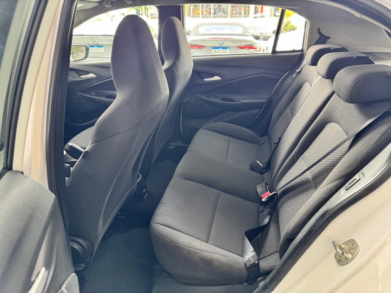 CHEVROLET Onix Hatch 1.0 4P FLEX LT2