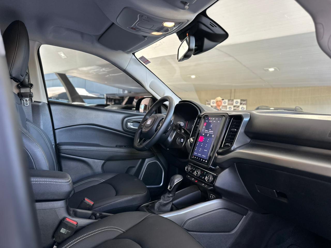 FIAT Toro 1.3 16V 4P FLEX 270 TURBO VOLCANO AUTOMÁTICO
