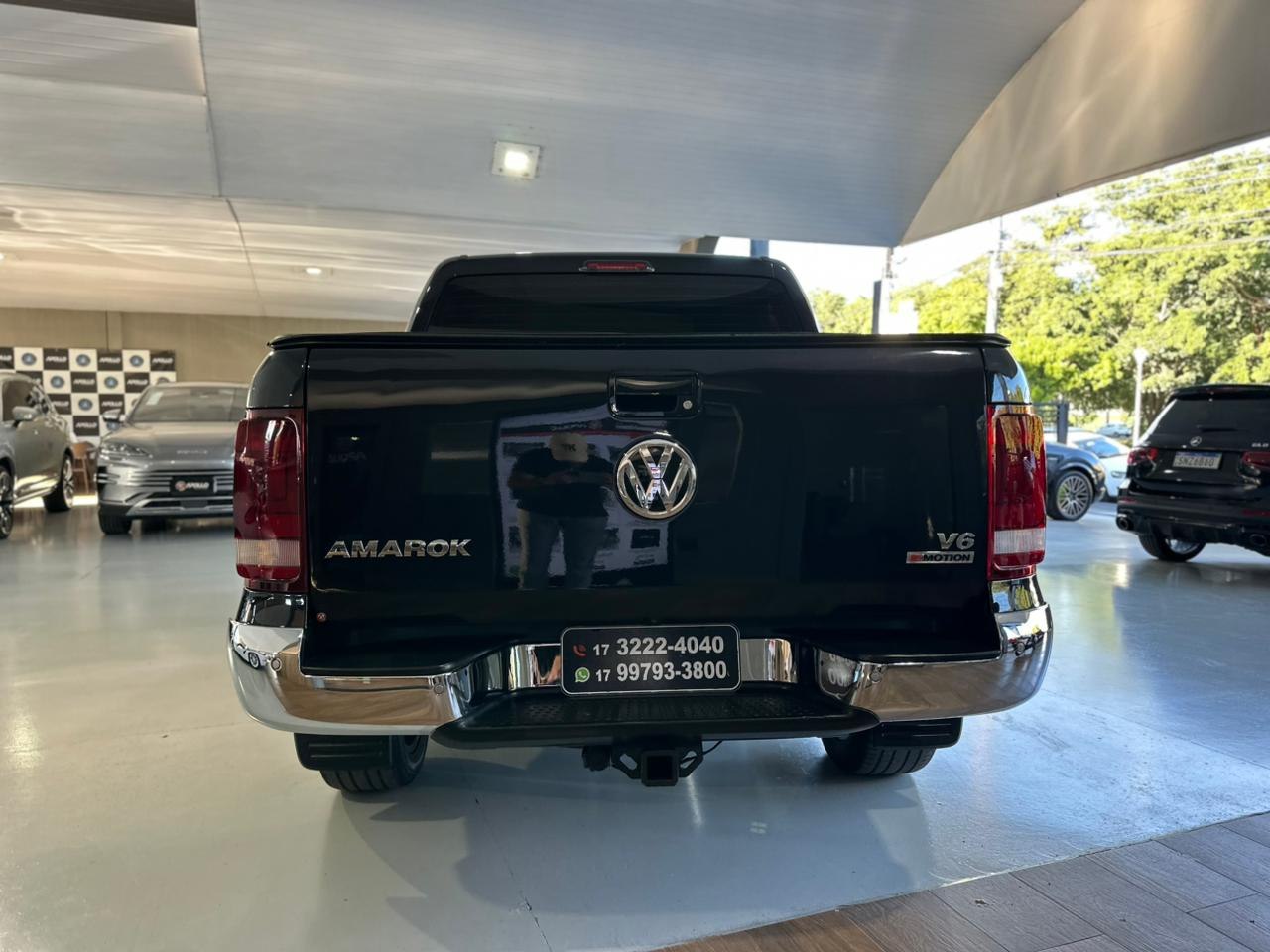 VOLKSWAGEN Amarok 3.0 V6 CABINE DUPLA HIGHLINE 4X4 TURBO INTERCOOLER AUTOMÁTICO