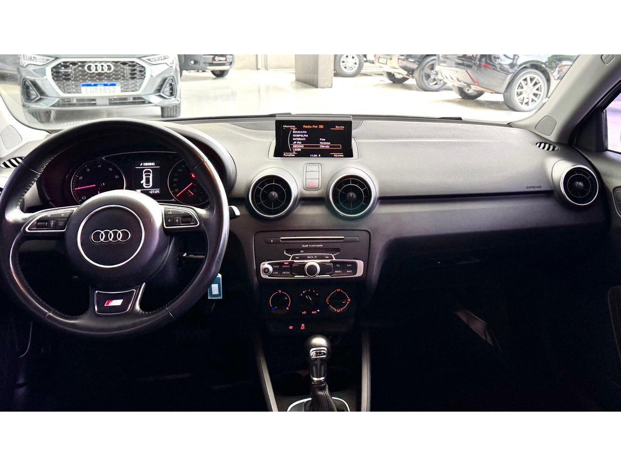 AUDI A1 1.4 16V 4P TFSI SPORTBACK ATRACTION S-TRONIC AUTOMÁTICO