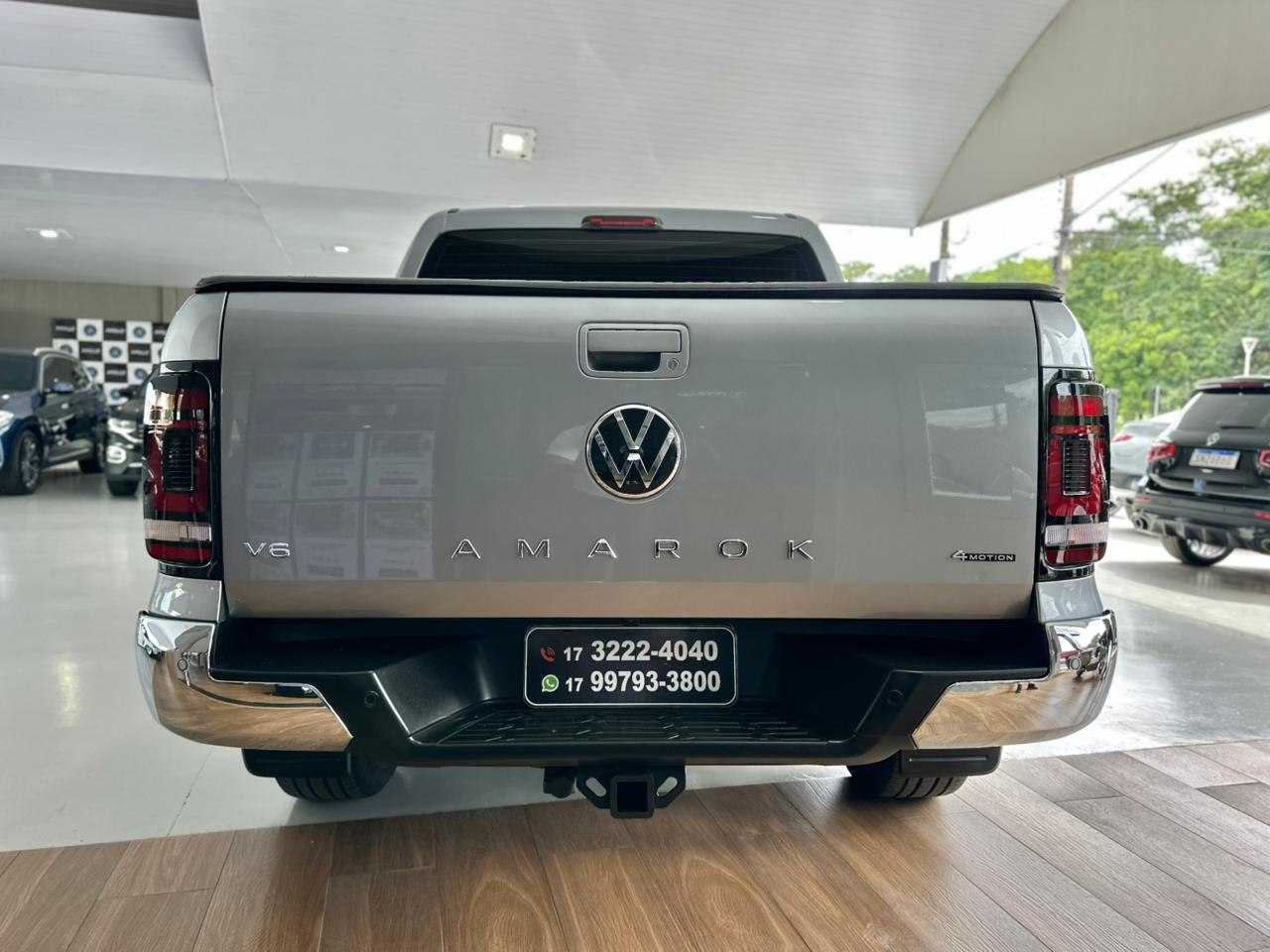 VOLKSWAGEN Amarok 3.0 V6 CABINE DUPLA HIGHLINE 4X4 TURBO INTERCOOLER AUTOMÁTICO