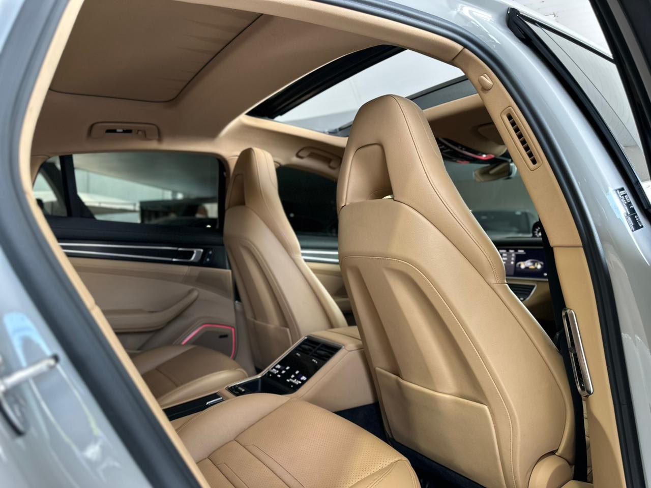PORSCHE Panamera 2.9 V6 24V 4P FLEX PLATINUM EDITION 4 E-HYBRID 4X4 TURBO PDK AUTOMÁTICO