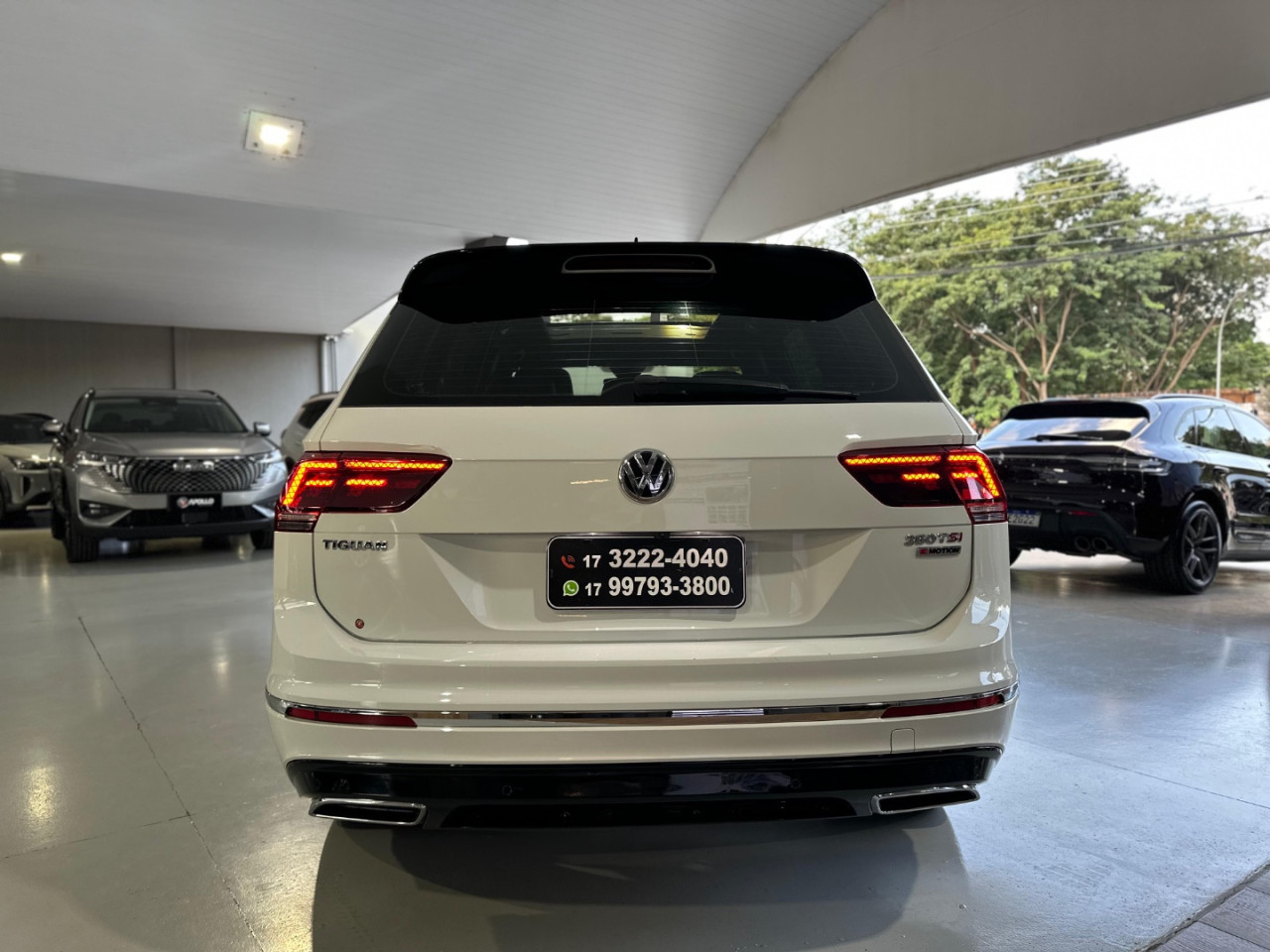 VOLKSWAGEN Tiguan 2.0 16V 4P TSI 350 TURBO R-LINE 4MOTION DSG AUTOMÁTICO