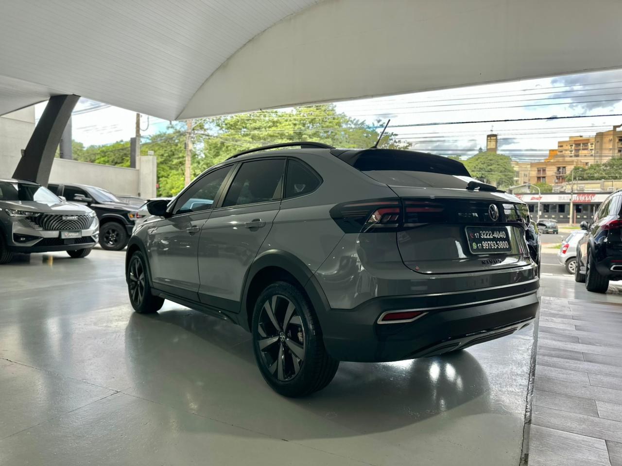 VOLKSWAGEN Nivus 1.0 4P FLEX 200 TSI HIGHLINE TURBO AUTOMÁTICO