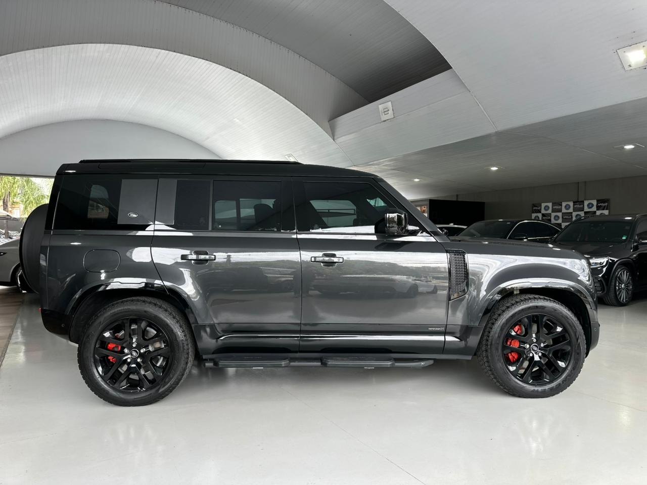 LAND ROVER Defender 110 3.0 24V 4P D300 TURBO DIESEL MHEV X-110 AWD AUTOMÁTICO