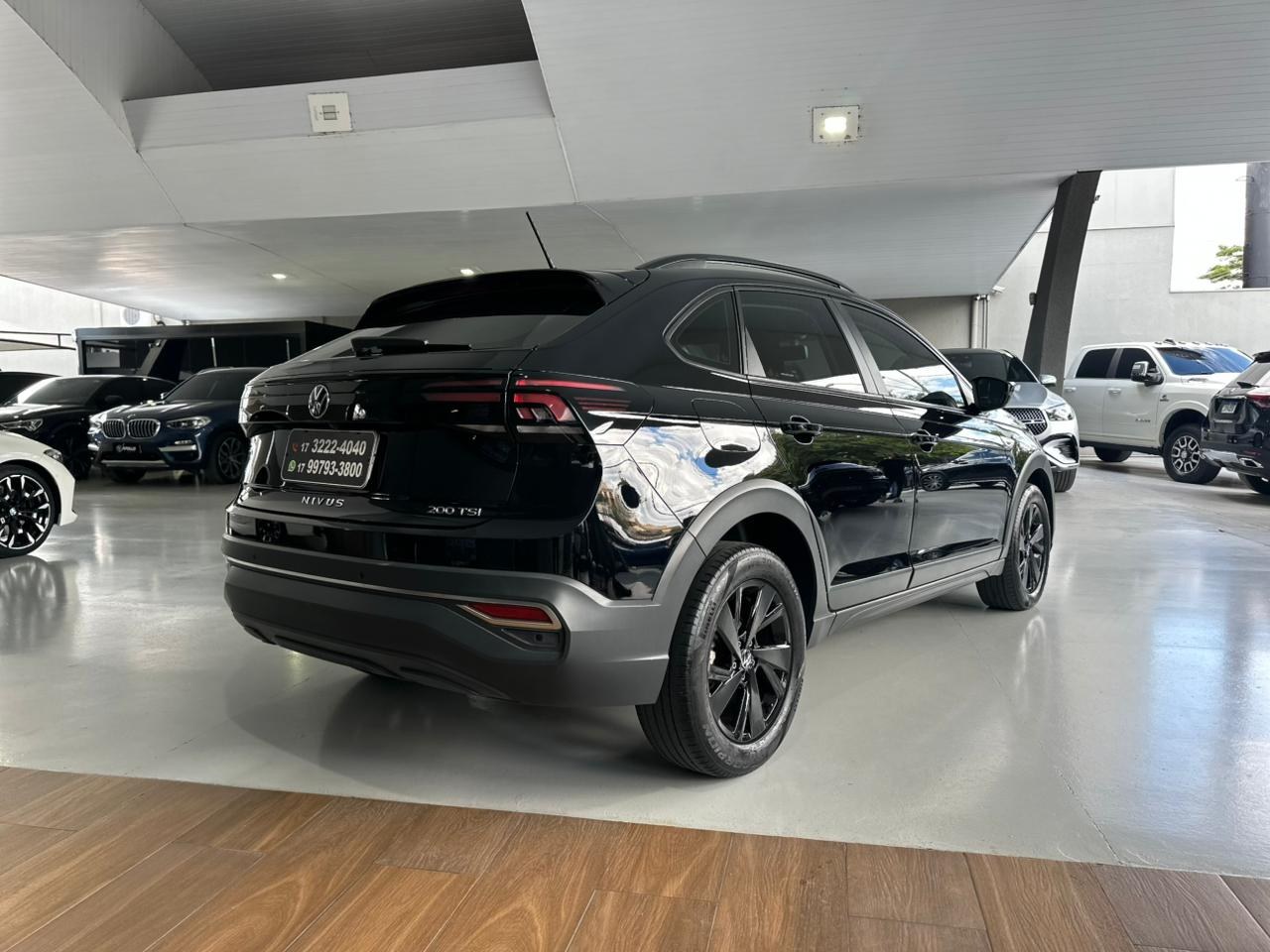 VOLKSWAGEN Nivus 1.0 4P FLEX 200 TSI COMFORTLINE TURBO AUTOMÁTICO