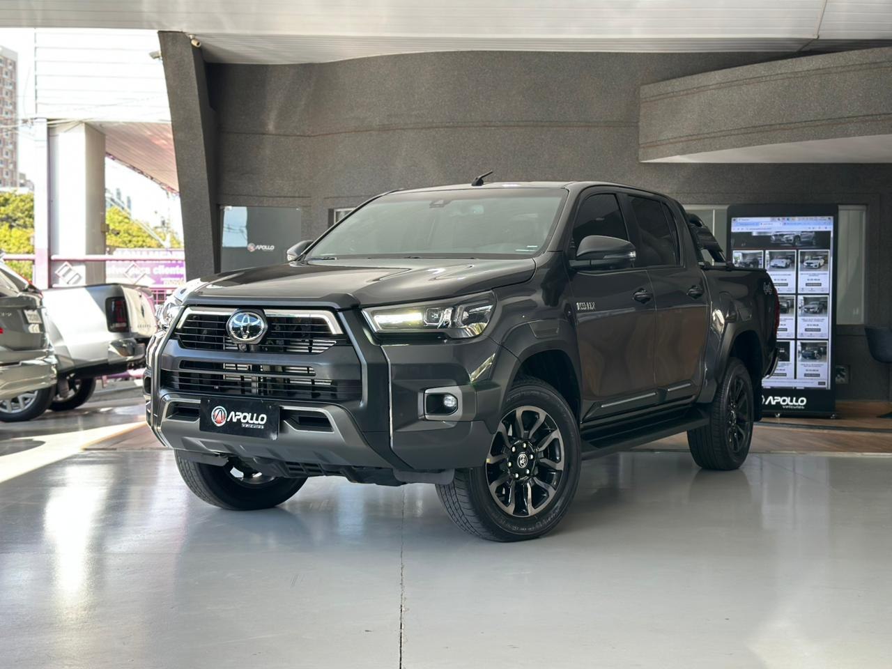 Hilux Caminhonete 2.8 16V SRX CONQUEST 4X4 TURBO DIESEL CABINE DUPLA AUTOMÁTICO