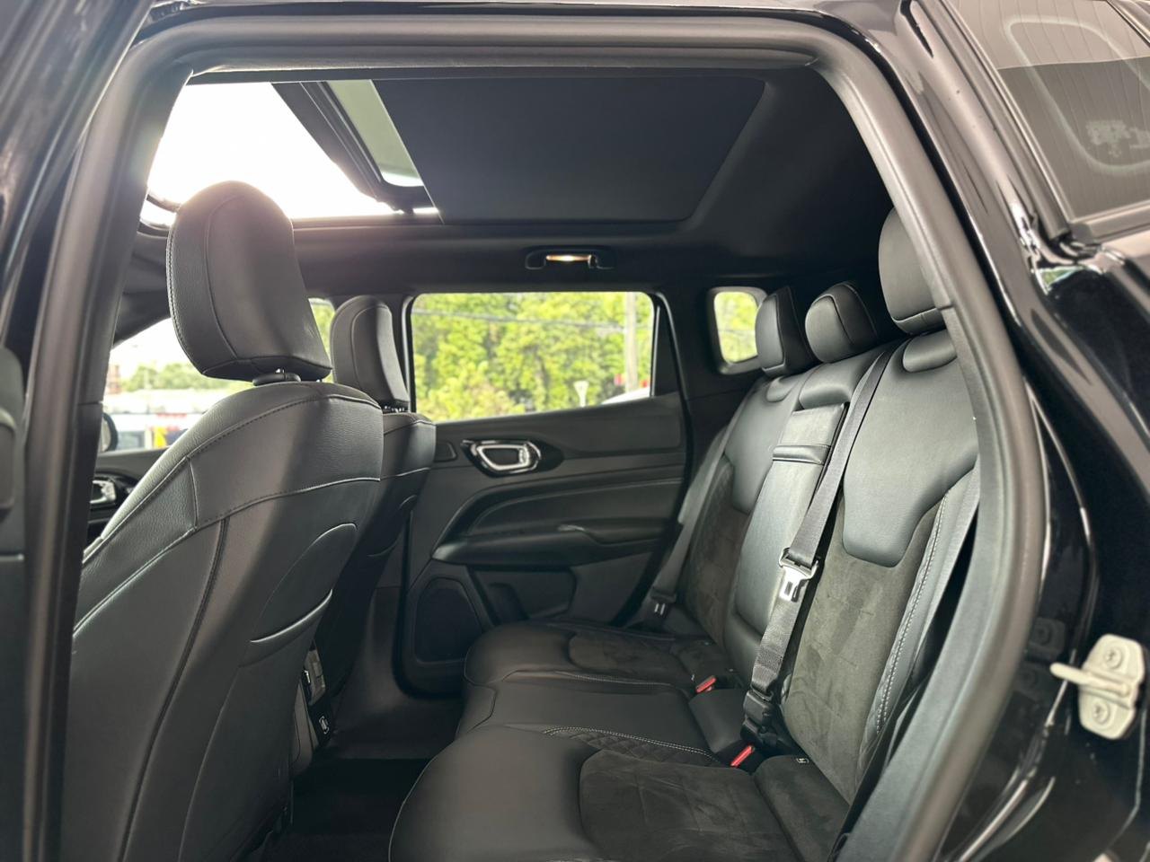 JEEP Compass 2.0 16V 4P HURRICANE 4 TURBO BLACKHAWK AUTOMÁTICO AT9