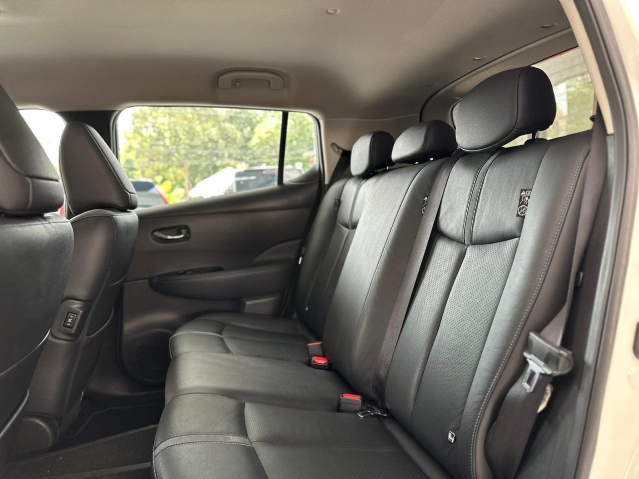 NISSAN Leaf B12P 4P 40 ELÉTRICO