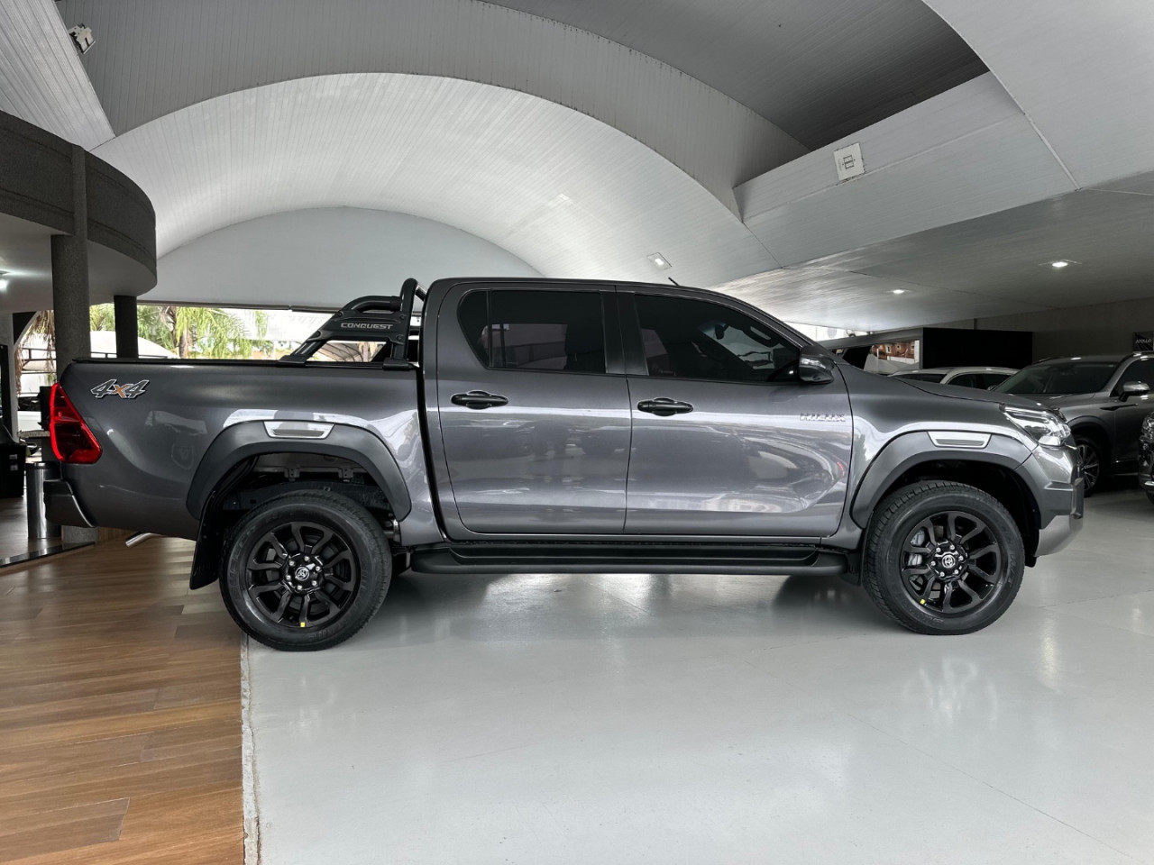 TOYOTA Hilux Caminhonete 2.8 16V 4P CONQUEST TURBO DIESEL CABINE DUPLA