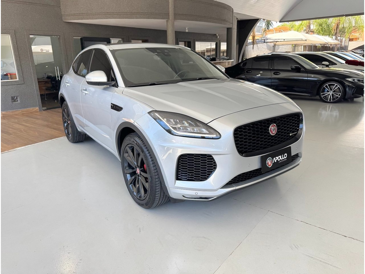 JAGUAR E-Pace 2.0 16V 4P P300 R-DYNAMIC S AWD TURBO AUTOMÁTICO