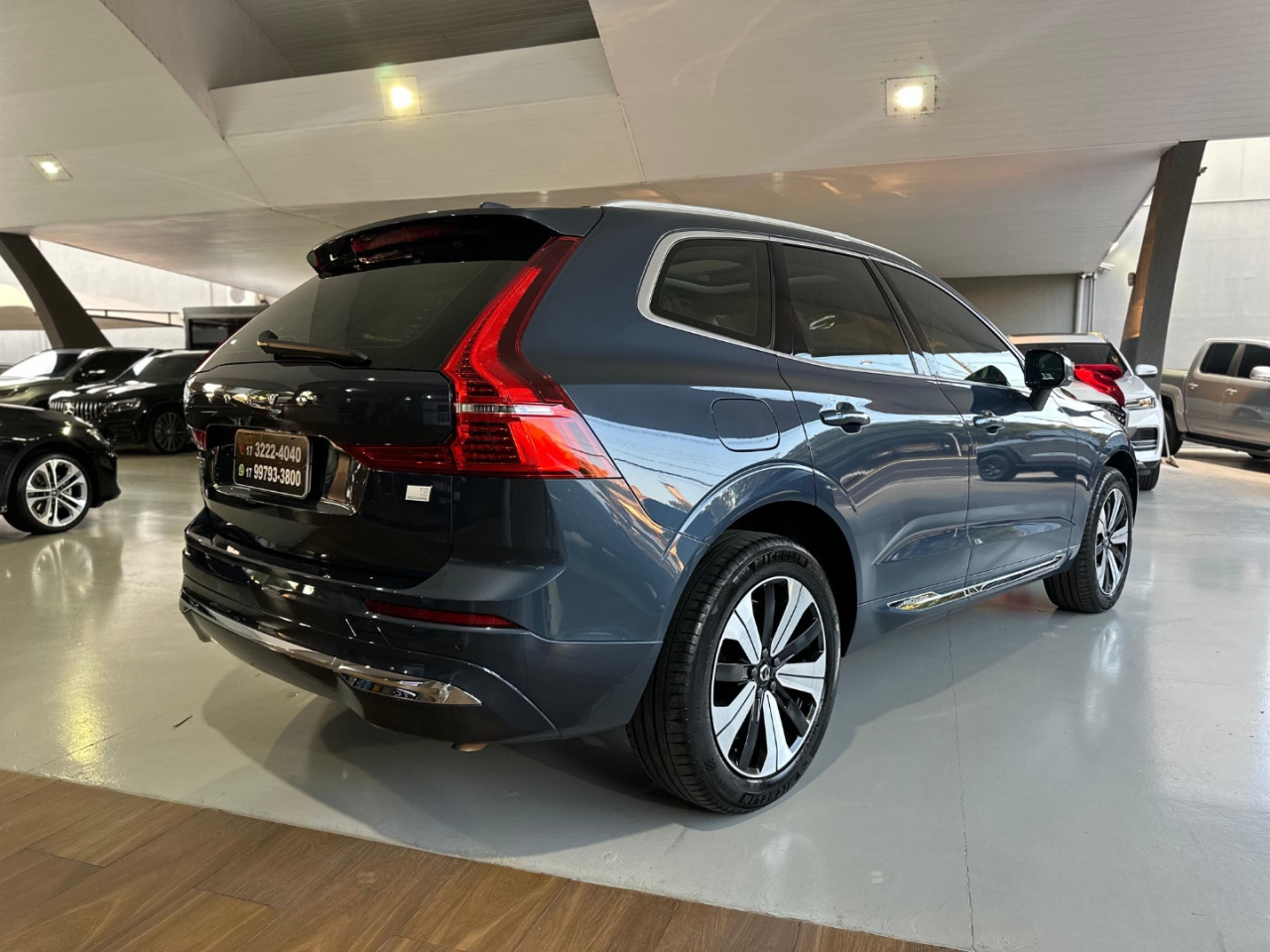 VOLVO XC60 2.0 16V 4P T8 RECHARGE HÍBRIDO PLUS AWD TURBO GEARTRONIC AUTOMÁTICO