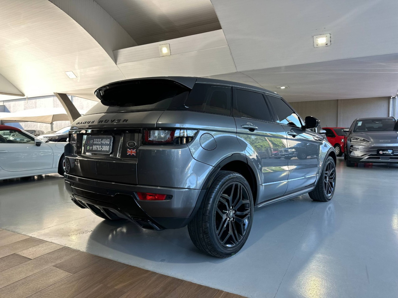 LAND ROVER Range Rover Evoque 2.0 4P FLEX P250 R-DYNAMIC HSE AWD AUTOMÁTICO