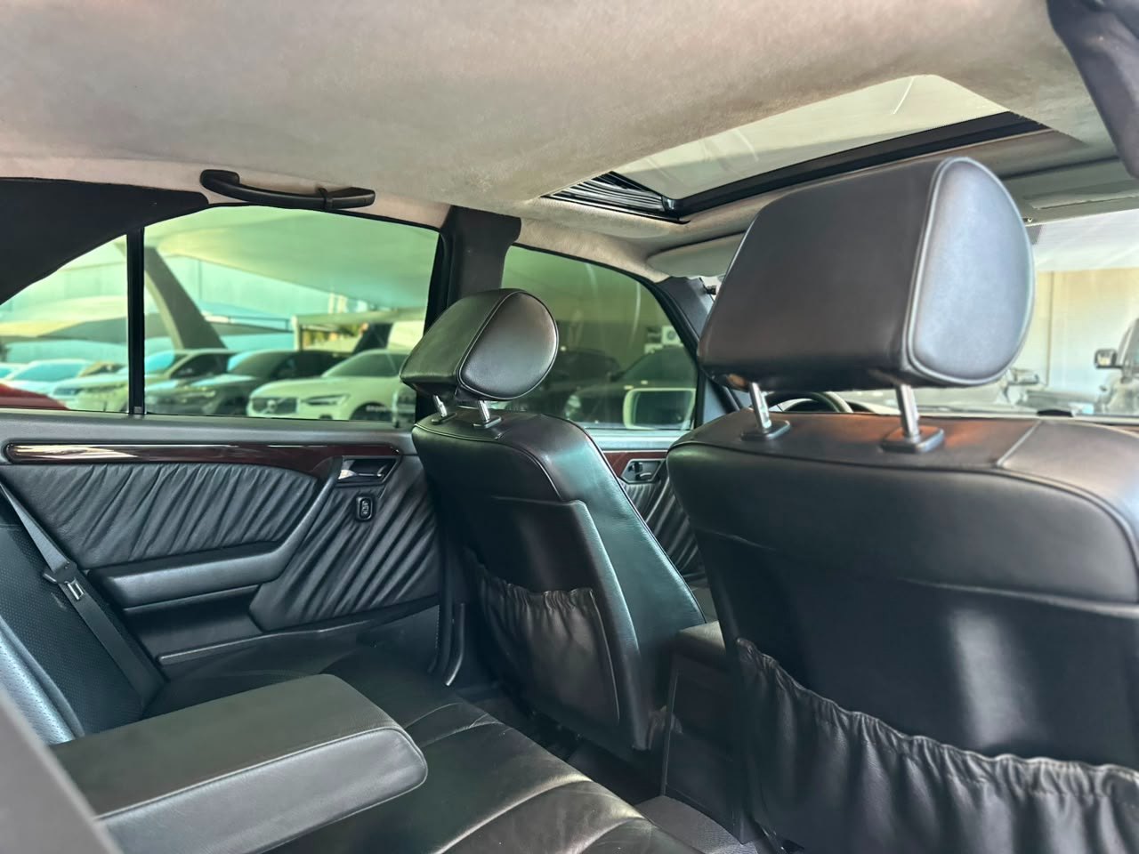 MERCEDES-BENZ C 280 2.8 6 CILINDROS 4P ELEGANCE AUTOMÁTICO