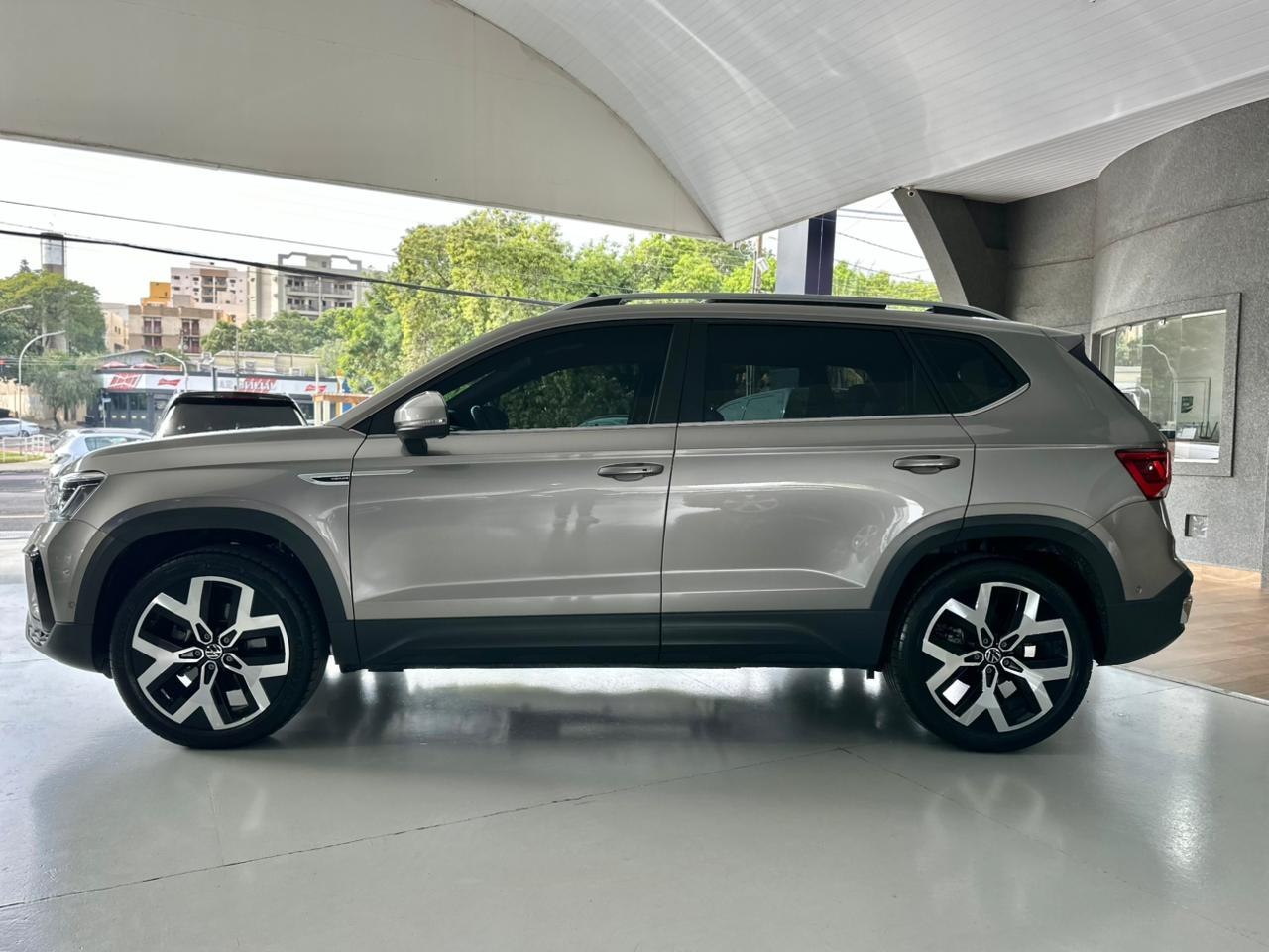 VOLKSWAGEN Taos 1.4 16V 4P FLEX 250 TSI HIGHLINE AUTOMÁTICO