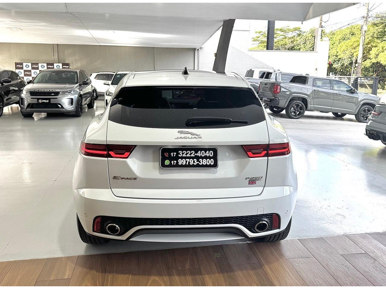 JAGUAR E-Pace 2.0 16V 4P P300 R-DYNAMIC S AWD TURBO AUTOMÁTICO