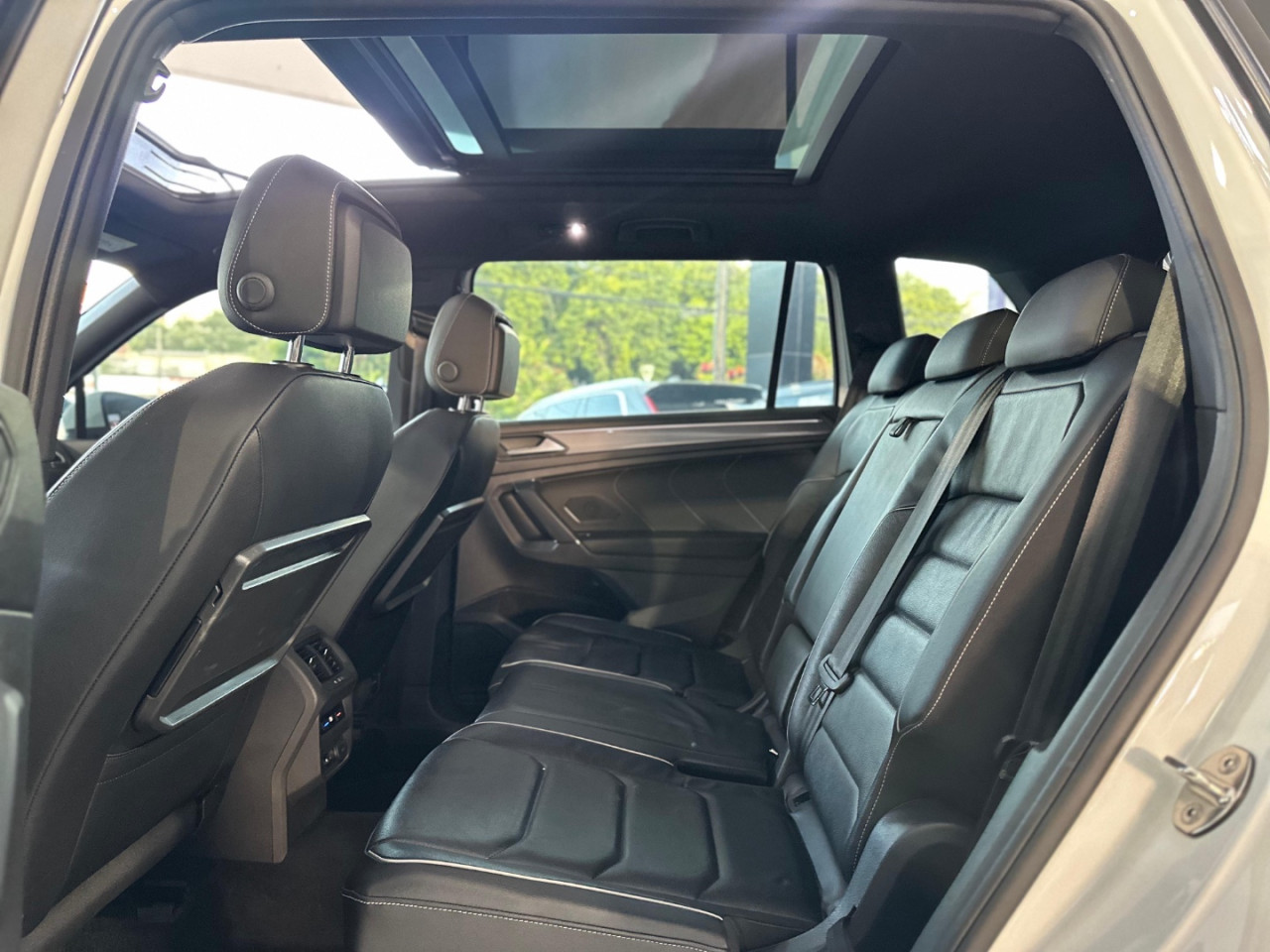 VOLKSWAGEN Tiguan 2.0 16V 4P TSI 350 TURBO R-LINE 4MOTION DSG AUTOMÁTICO