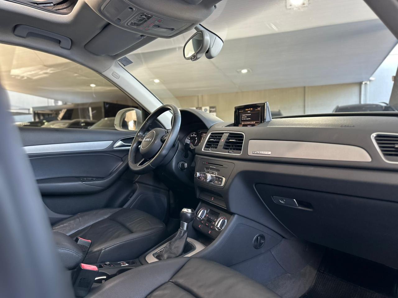 AUDI Q3 2.0 4P TFSI AMBIENTE QUATTRO S-TRONIC AUTOMÁTICO