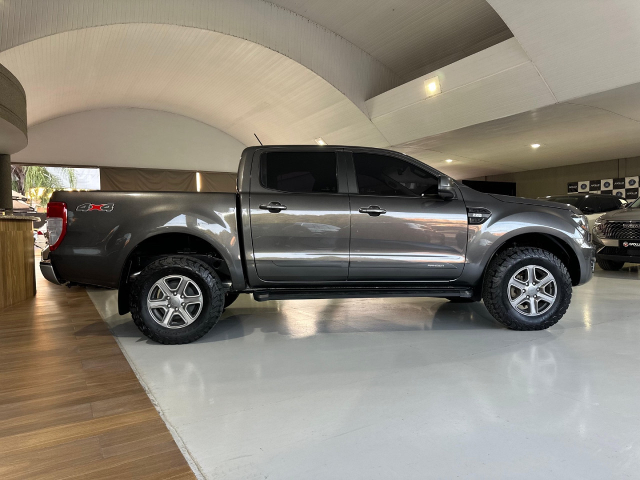 FORD Ranger 2.2 16V XLS DIESEL 4X4 CABINE DUPLA AUTOMÁTICO