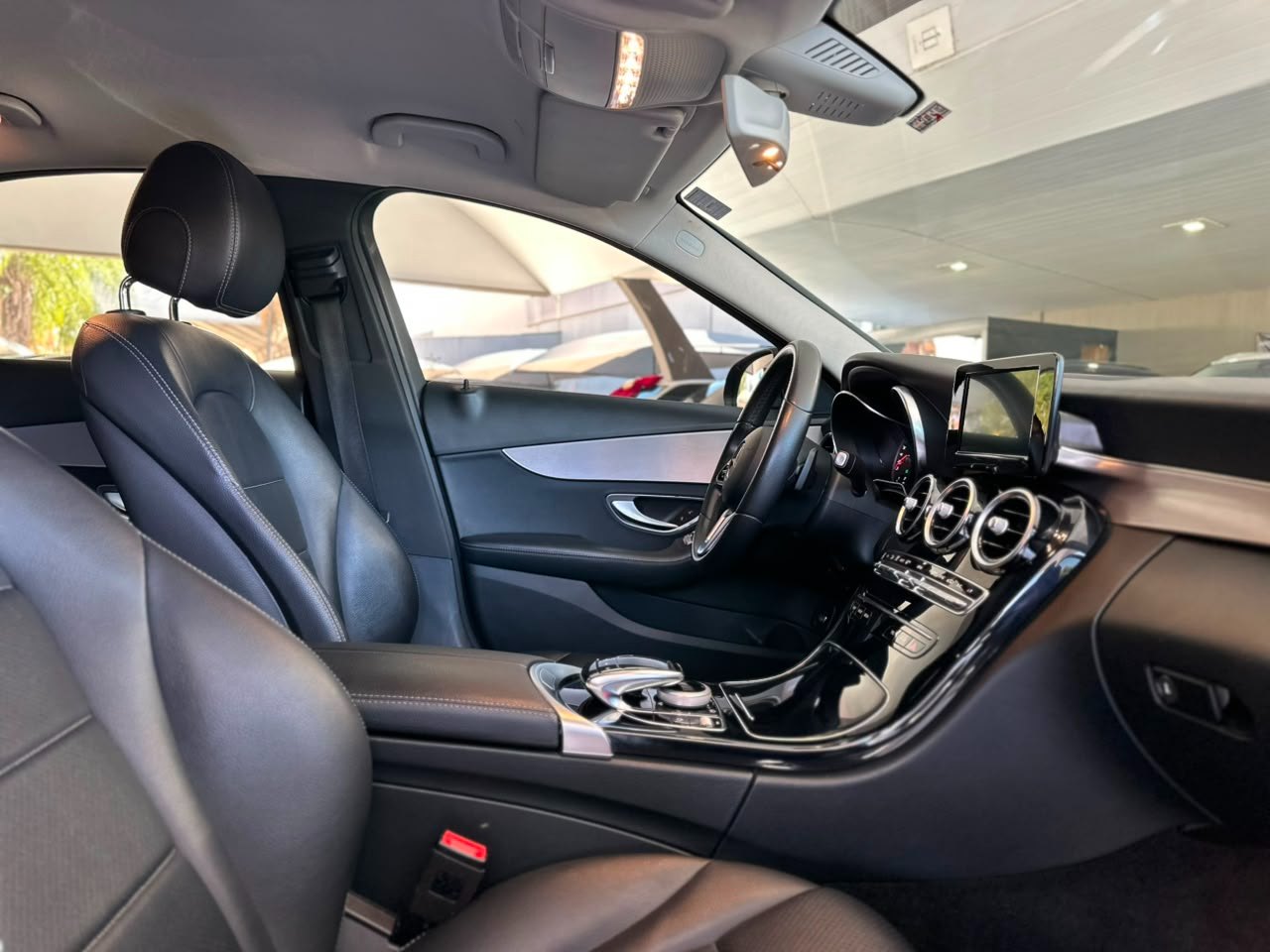 MERCEDES-BENZ C 180 1.6 16V 4P CGI AVANTGARDE TURBO AUTOMÁTICO