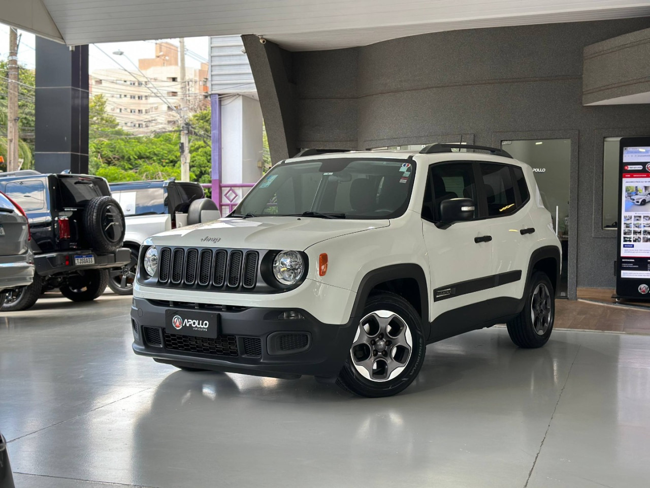 Renegade 1.8 16V 4P FLEX AUTOMÁTICO