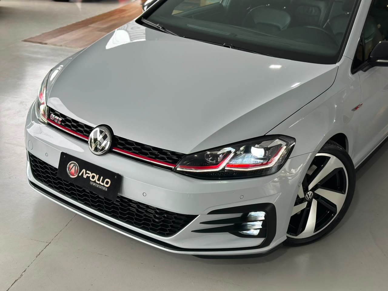 VOLKSWAGEN Golf 2.0 4P GTI TURBO AUTOMÁTICO