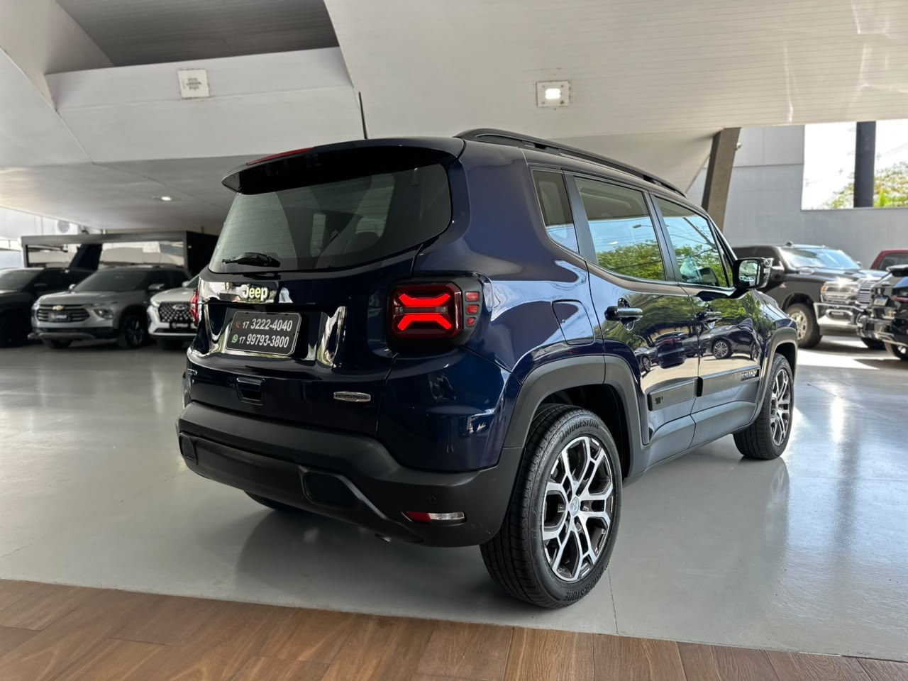 JEEP Renegade 1.3 16V 4P FLEX T270 LONGITUDE TURBO AUTOMÁTICO