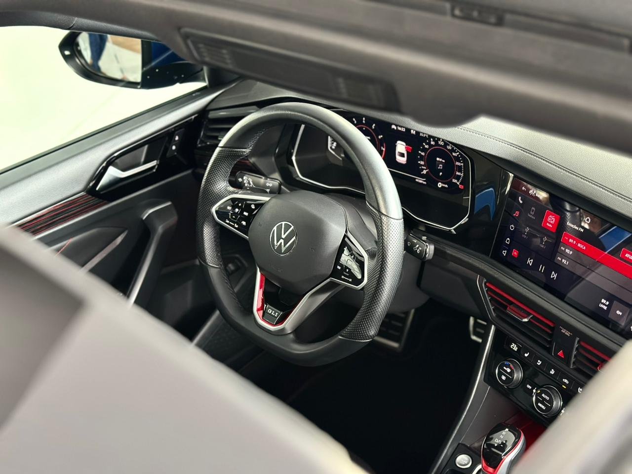 VOLKSWAGEN Jetta 2.0 4P 350 TSI GLI AUTOMÁTICO DSG