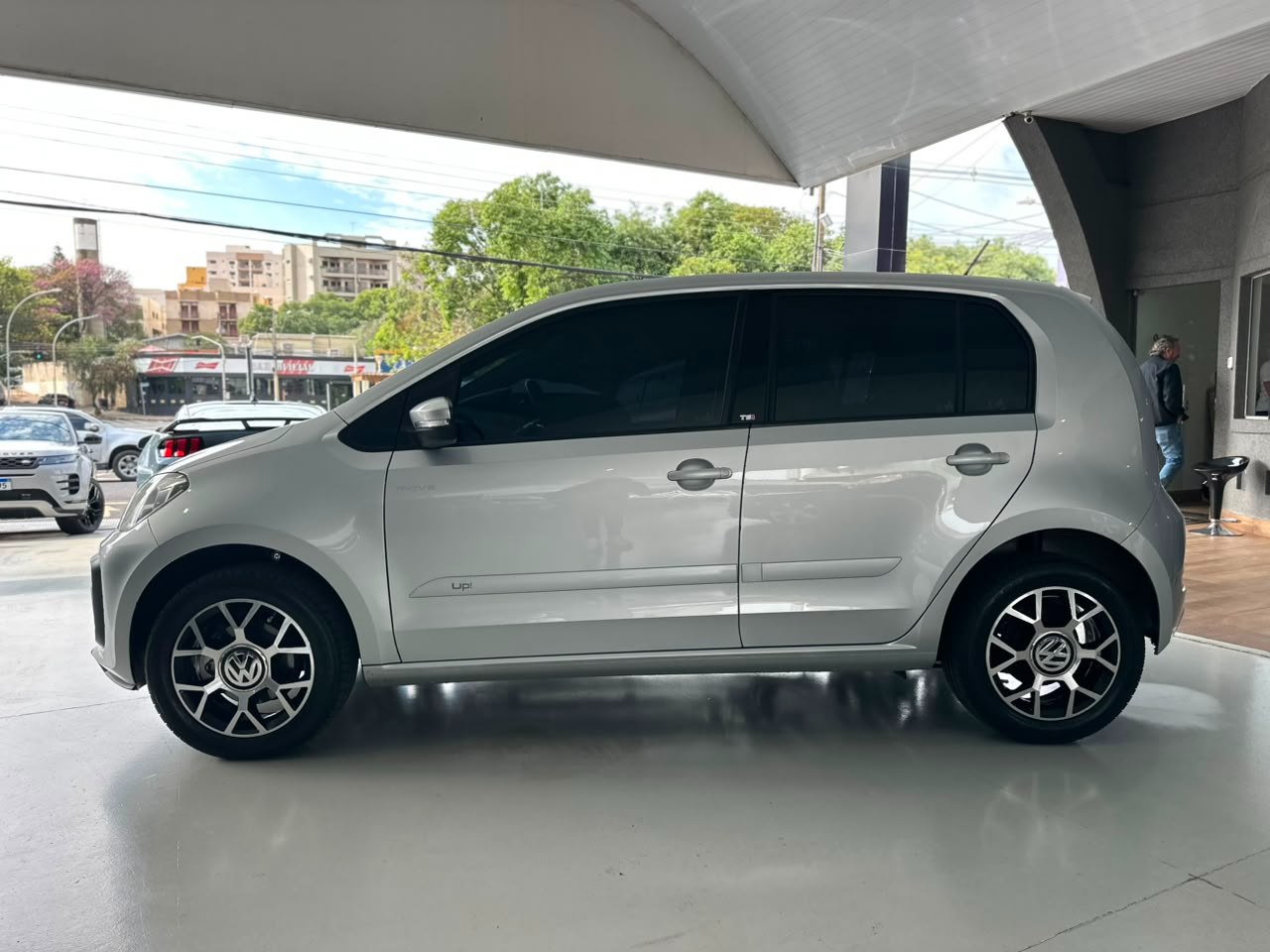 VOLKSWAGEN UP 1.0 12V 4P TSI FLEX MOVE UP