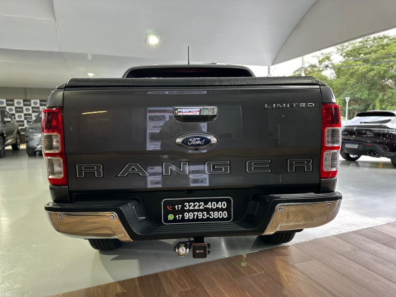 FORD Ranger 3.2 20V CABINE DUPLA 4X4 LIMITED TURBO DIESEL AUTOMÁTICO