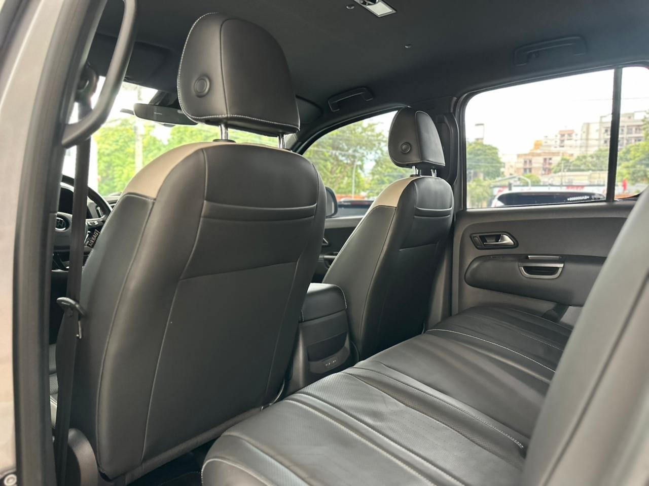 VOLKSWAGEN Amarok 3.0 V6 CABINE DUPLA HIGHLINE 4X4 TURBO INTERCOOLER AUTOMÁTICO