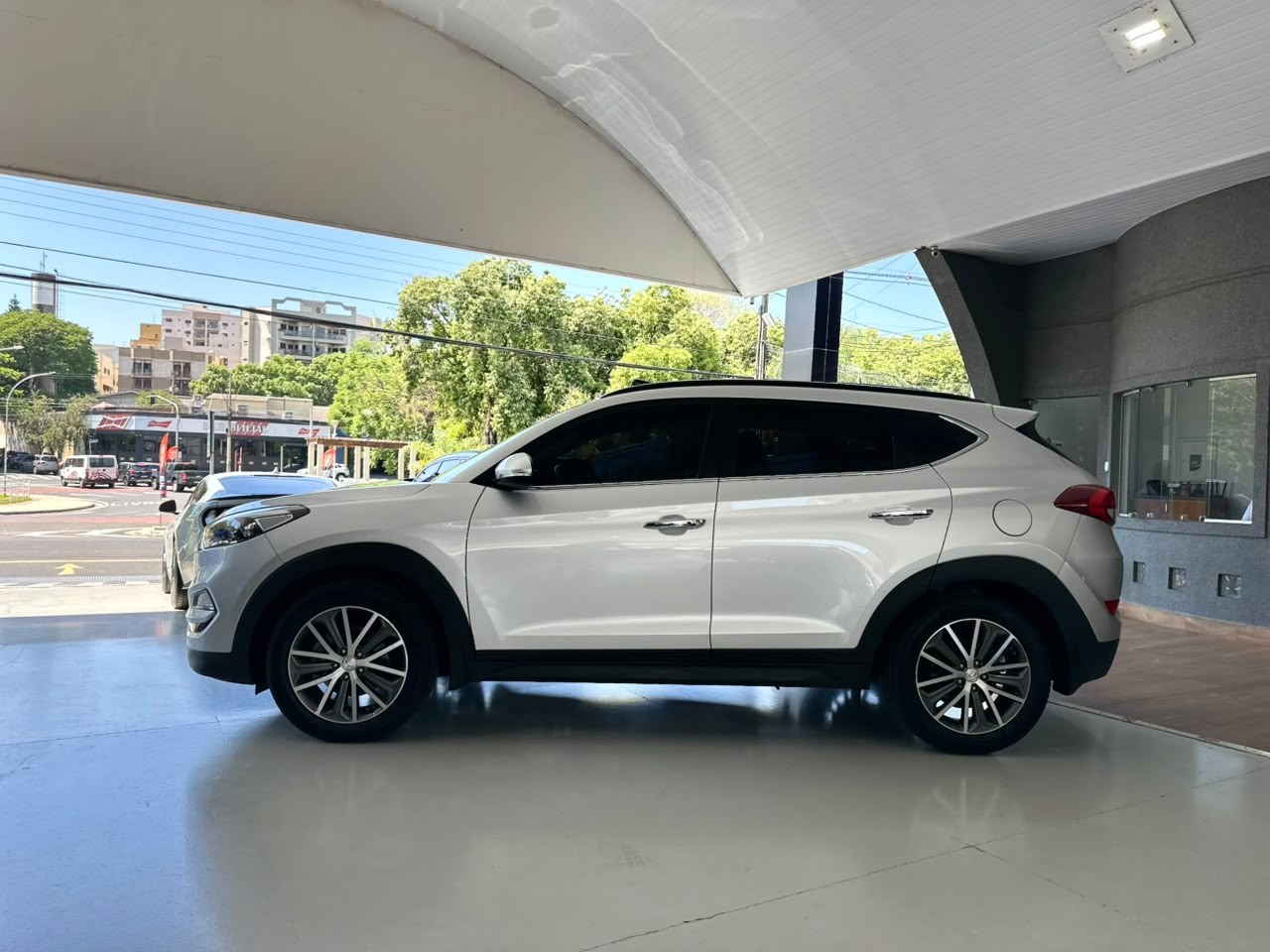 HYUNDAI Tucson 1.6 16V 4P T-GDI LIMITED ECOSHIFT AUTOMÁTICO